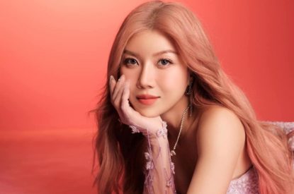 ca-si-trang-phap-la-ai-3