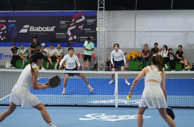 pickleball-la-mon-gi-chi-phi-choi-co-dat-do-khong-a12333