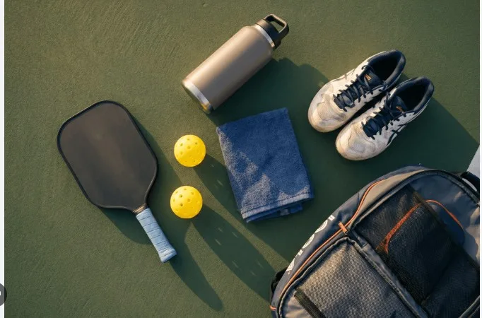 pickleball-la-mon-gi-chi-phi-choi-co-dat-do-khong-10989881